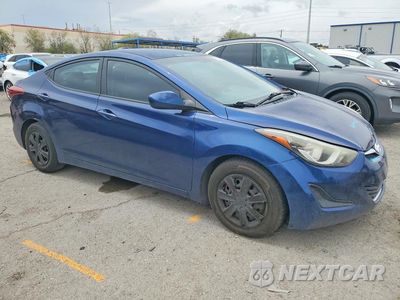 Czwarte zdjęcie samochodu z boku: 2016 HYUNDAI ELANTRA SE VIN:5NPDH4AE7GH733011 - miniatura