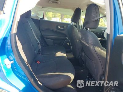 Zdjęcie 10 z 12 samochodu: 2017 JEEP COMPASS SPORT VIN:3C4NJDAB1HT629047 - miniatura