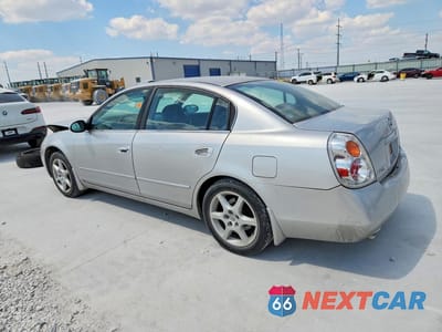 Drugie zdjęcie samochodu z przodu: 2003 NISSAN ALTIMA 3.5 SE VIN:1N4BL11D43C268419 - miniatura