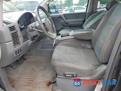 Zdjęcie 7 z 12 samochodu: 2005 NISSAN TITAN XE VIN:1N6BA07B65N536892 - miniatura