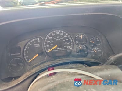 Zdjęcie 9 z 12 samochodu: 2001 CHEVROLET SILVERADO C1500 VIN:1GCEC14W01Z263104 - miniatura