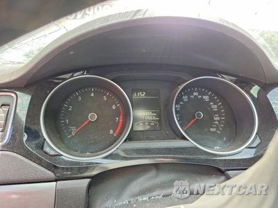 Zdjęcie 9 z 12 samochodu: 2016 VOLKSWAGEN JETTA SPORT VIN:3VWD17AJ4GM367275 - miniatura