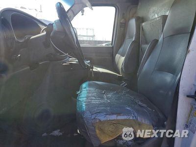 Zdjęcie 7 z 12 samochodu: 2006 FORD E350 DELIVERY VAN VIN:1FTSE34L26DB27981 - miniatura