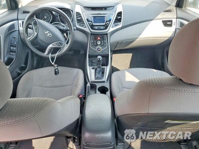Zdjęcie 8 z 12 samochodu: 2015 HYUNDAI ELANTRA SE VIN:5NPDH4AE5FH639062 - miniatura