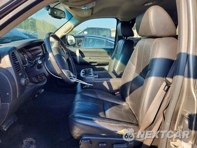 Zdjęcie 7 z 12 samochodu: 2009 CHEVROLET SILVERADO K1500 LT VIN:1GCEK29099Z174284 - miniatura