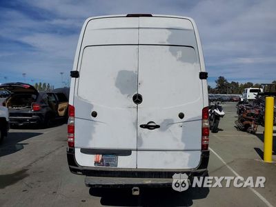 Zdjęcie 6 z 12 samochodu: 2012 MERCEDES-BENZ SPRINTER 2500 VIN:WD3PE8CC4C5618153 - miniatura