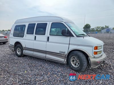 Czwarte zdjęcie samochodu z boku: 2002 GMC SAVANA RV G1500 VIN:1GDFG15R621126312 - miniatura