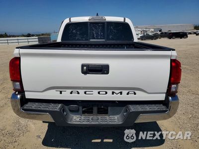 Zdjęcie 6 z 13 samochodu: 2018 TOYOTA TACOMA SR5 VIN:5TFAX5GN1JX119456 - miniatura