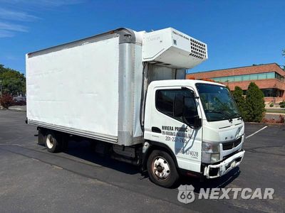 Czwarte zdjęcie samochodu z boku: 2015 MITSUBISHI FUSO TRUCK OF AMERICA INC FE FEC92S VIN:JL6CRH1AXFK001346 - miniatura