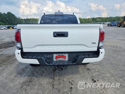Zdjęcie 6 z 12 samochodu: 2023 TOYOTA TACOMA TRD SPORT VIN:3TMCZ5AN3PM562122 - miniatura