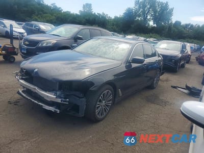 2019 BMW 530 XI WBAJA7C55KWC77826 - główne zdjęcie licytacji z USA - miniatura