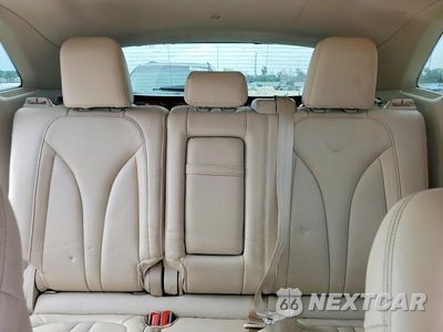 Zdjęcie 10 z 14 samochodu: 2019 LINCOLN MKC VIN:5LMCJ1C90KUL18909 - miniatura