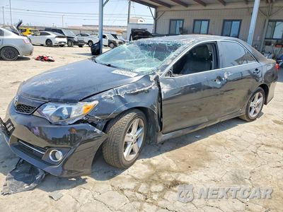 2013 TOYOTA CAMRY SE 4T1BF1FK1DU667093 - główne zdjęcie licytacji z USA - miniatura
