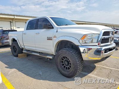 Czwarte zdjęcie samochodu z boku: 2014 RAM 2500 SLT VIN:3C6UR5DLXEG177769 - miniatura