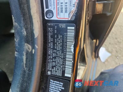 Zdjęcie 12 z 12 samochodu: 2005 BMW 325 XI VIN:WBAEU33445PR18954 - miniatura