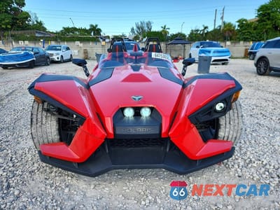 Drugie zdjęcie samochodu z przodu: 2015 POLARIS SLINGSHOT SL VIN:57XAAPFA1F5100654 - miniatura
