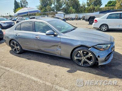 Czwarte zdjęcie samochodu z boku: 2022 MERCEDES-BENZ C 300 VIN:W1KAF4GB0NR056370 - miniatura