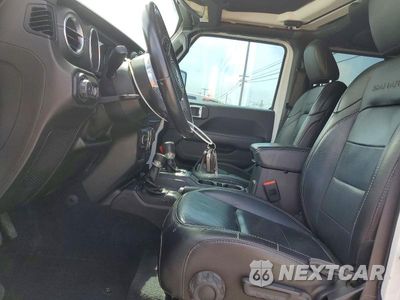 Zdjęcie 7 z 13 samochodu: 2018 JEEP WRANGLER UNLIMITED SAHARA VIN:1C4HJXEGXJW319113 - miniatura