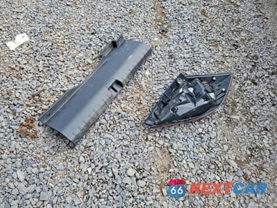 Zdjęcie 12 z 13 samochodu: 2016 HONDA CIVIC EX VIN:19XFC2F72GE210327 - miniatura