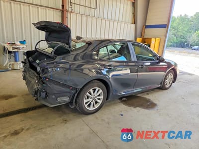 Trzecie zdjęcie samochodu z tyłu: 2025 TOYOTA CAMRY LE VIN:4T1DAACK3SU617501 - miniatura