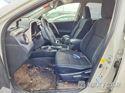 Zdjęcie 7 z 13 samochodu: 2017 TOYOTA RAV4 LE VIN:JTMBFREV1HJ131959 - miniatura