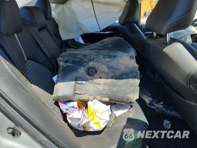 Zdjęcie 10 z 12 samochodu: 2021 TOYOTA CAMRY SE VIN:4T1G11AK1MU464751 - miniatura