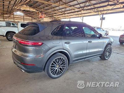 Trzecie zdjęcie samochodu z tyłu: 2019 PORSCHE CAYENNE VIN:WP1AA2AY3KDA13725 - miniatura