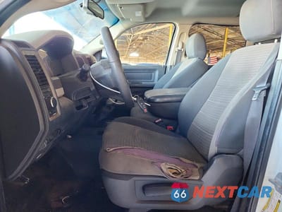 Zdjęcie 7 z 12 samochodu: 2012 DODGE RAM 3500 ST VIN:3C63DPGL4CG306832 - miniatura