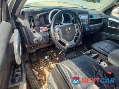Zdjęcie 8 z 12 samochodu: 2006 HONDA RIDGELINE RTS VIN:2HJYK16486H569076 - miniatura