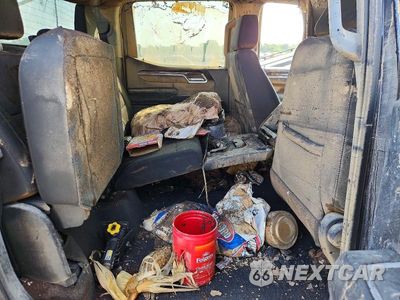 Zdjęcie 10 z 12 samochodu: 2022 GMC SIERRA K1500 SLE VIN:3GTUUBED3NG632300 - miniatura