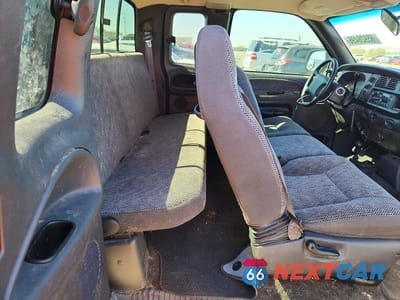 Zdjęcie 10 z 12 samochodu: 2000 DODGE RAM 1500 VIN:3B7HF13Z2YM215325 - miniatura