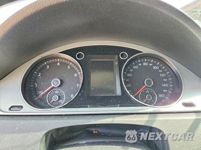 Zdjęcie 9 z 12 samochodu: 2012 VOLKSWAGEN CC SPORT VIN:WVWMN7AN9CE545014 - miniatura