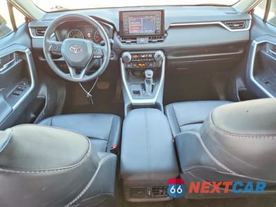Zdjęcie 8 z 14 samochodu: 2019 TOYOTA RAV4 XLE PREMIUM VIN:2T3A1RFV8KW081045 - miniatura