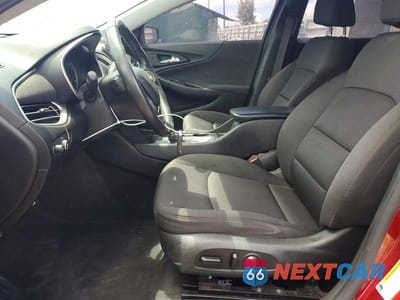 Zdjęcie 7 z 13 samochodu: 2020 CHEVROLET MALIBU RS VIN:1G1ZG5ST1LF046759 - miniatura