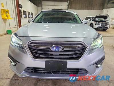 Piąte zdjęcie samochodu w środku: 2019 SUBARU LEGACY 2.5I LIMITED VIN:4S3BNAN62K3013105 - miniatura