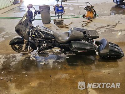 Trzecie zdjęcie samochodu z tyłu: 2018 HARLEY-DAVIDSON FLHX STREET GLIDE VIN:1HD1KBC19JB633549 - miniatura