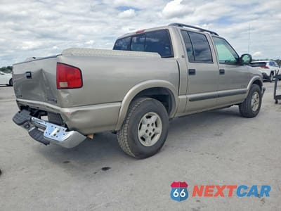 Trzecie zdjęcie samochodu z tyłu: 2001 CHEVROLET S TRUCK S10 VIN:1GCDT13WX1K214756 - miniatura