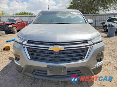 Piąte zdjęcie samochodu w środku: 2023 CHEVROLET TRAVERSE LS VIN:1GNERFKW9PJ135506 - miniatura