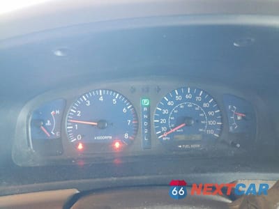 Zdjęcie 9 z 13 samochodu: 2003 TOYOTA SIENNA LE VIN:4T3ZF13CX3U525701 - miniatura