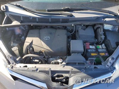 Zdjęcie 12 z 14 samochodu: 2020 TOYOTA SIENNA LE VIN:5TDKZ3DC9LS050269 - miniatura