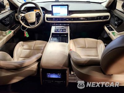 Zdjęcie 8 z 13 samochodu: 2024 LINCOLN AVIATOR RESERVE VIN:5LM5J7XC7RGL06072 - miniatura