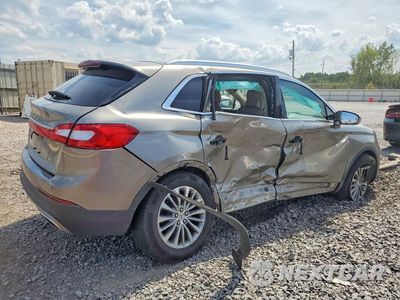 Trzecie zdjęcie samochodu z tyłu: 2017 LINCOLN MKX SELECT VIN:2LMPJ6KRXHBL10841 - miniatura