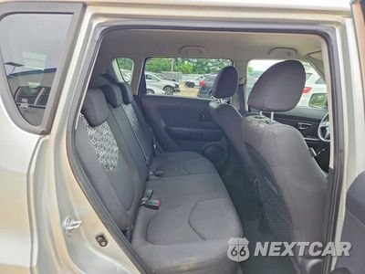 Zdjęcie 10 z 12 samochodu: 2010 KIA SOUL + VIN:KNDJT2A20A7162453 - miniatura
