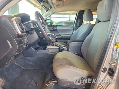 Zdjęcie 7 z 12 samochodu: 2017 TOYOTA TACOMA SR5 V6 VIN:5TFRZ5CN7HX023053 - miniatura