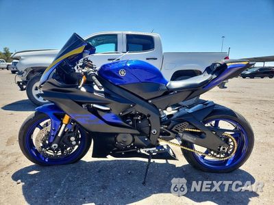 Trzecie zdjęcie samochodu z tyłu: 2019 YAMAHA YZFR6 VIN:JYARJ28E3KA004634 - miniatura