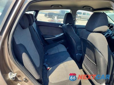 Zdjęcie 10 z 13 samochodu: 2012 HYUNDAI ACCENT GS VIN:KMHCT5AE8CU037723 - miniatura