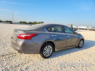 Trzecie zdjęcie samochodu z tyłu: 2017 NISSAN ALTIMA 2.5 S VIN:1N4AL3AP6HC496463 - miniatura