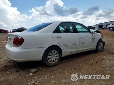 Trzecie zdjęcie samochodu z tyłu: 2005 TOYOTA CAMRY LE VIN:4T1BE32K75U003239 - miniatura