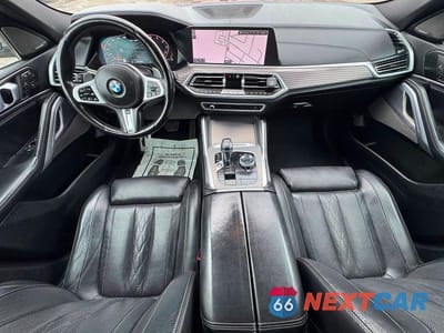 Zdjęcie 9 z 10 samochodu: 2021 BMW X6 M50I VIN:5UXCY8C09M9E51267 - miniatura