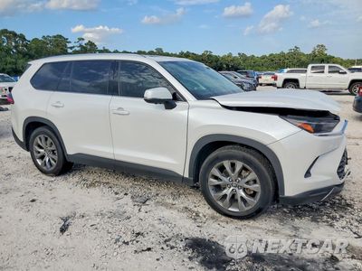 Czwarte zdjęcie samochodu z boku: 2024 TOYOTA GRAND HIGHLANDER HYBRID LIMITED VIN:5TDACAB52RS002773 - miniatura